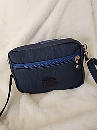 Kadın Lacivert Krinkıl Kumaş Suya Dayanıklı Askılı Çanta